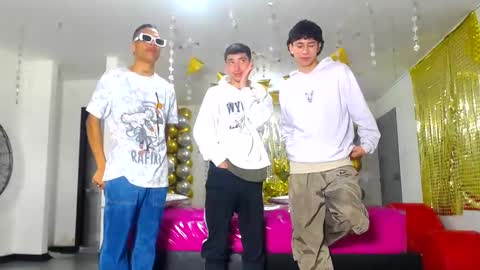 benz boys online show from February 7, 12:28 pm