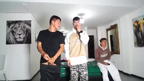 benz boys online show from September 19, 11:43 am