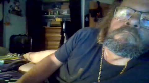 Snapshot of bergeeric1970 chatting on September 21, 1:17 am bergeeric1970 online show from September 21, 1:17 am