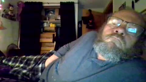 bergeeric1970 online show from April 22, 5:14 am