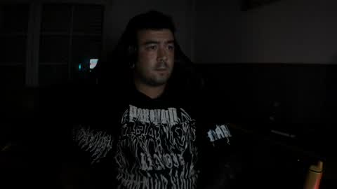 berto3389 online show from June 28, 12:38 am