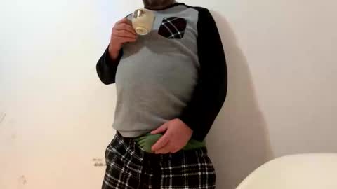 bestpeniseverseen online show from October 16, 3:58 am