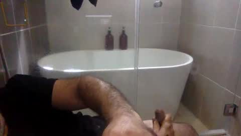 Snapshot of betoooox chatting on September 30, 2:53 pm Virtual Gentleman online show from September 30, 2:53 pm