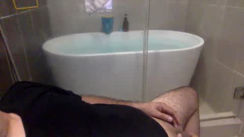 Snapshot of betoooox chatting on February 20, 2:51 am Virtual Gentleman online show from February 20, 2:51 am
