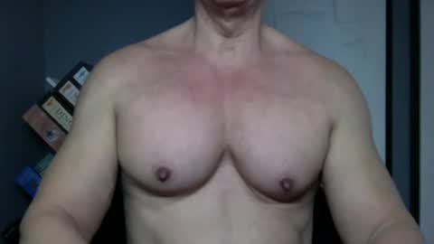 BGDKMUSCLEGUY - SELECTED BY CHATURBATE AS A TOP BROADCASTER FOR 2023 online show from October 20, 4:55 pm