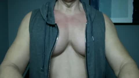 BGDKMUSCLEGUY - SELECTED BY CHATURBATE AS A TOP BROADCASTER FOR 2023 online show from December 18, 1:26 am