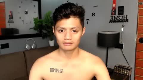 bhillrhey121103 online show from November 18, 9:57 am