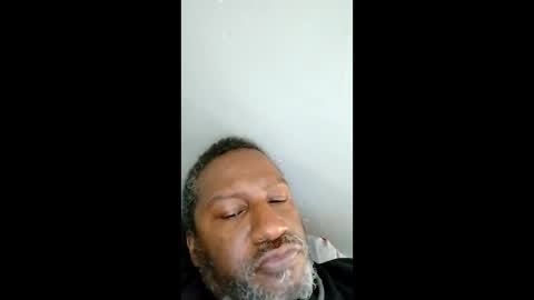 bi582945 online show from May 1, 6:21 pm