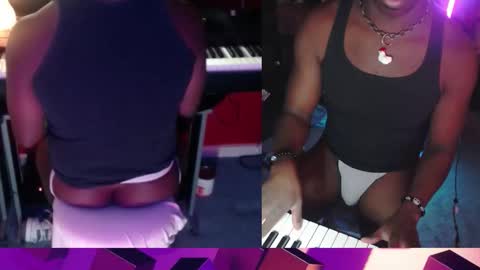 BicepsandFrot online show from January 6, 12:36 am