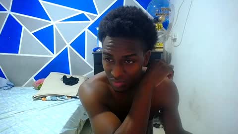 big_black11 online show from December 12, 10:02 am