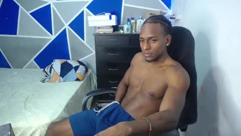 big_black11 online show from October 17, 3:16 pm