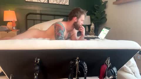 Big manmac online show from February 5, 11:56 pm