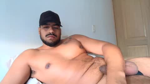 ALEXIS UNIVERSE  IM ON VACATION Ill come after  Kisses for that ass. online show from October 9, 12:54 pm