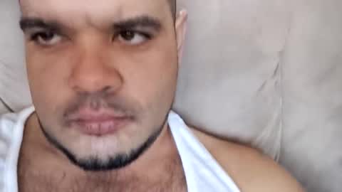 Snapshot of bigbeata chatting on January 12, 6:05 pm Stevie Snow online show from January 12, 6:05 pm