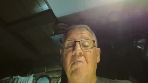 bigbeerdrinker online show from November 25, 7:27 pm