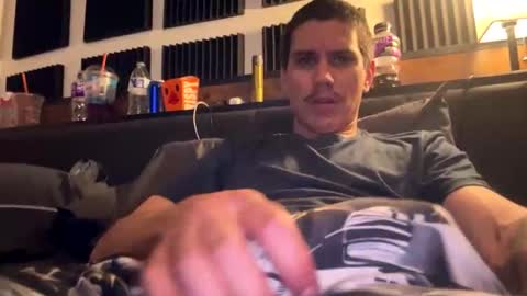 bigben281330 online show from March 9, 10:26 pm