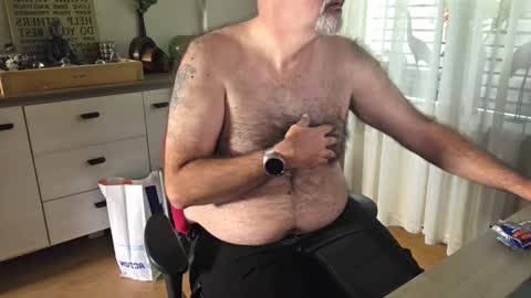 bigbibear88 online show from October 22, 10:19 am