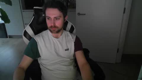 Big Brit online show from February 8, 3:42 pm