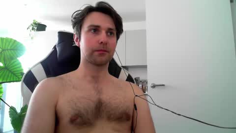 Big Brit online show from March 2, 11:30 am