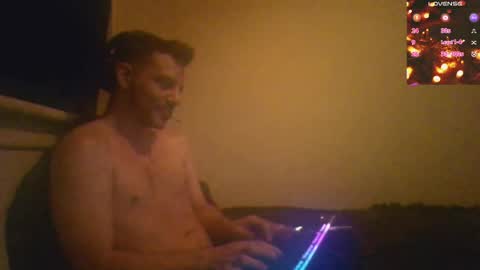 Jon - Im Straight online show from March 6, 7:47 am