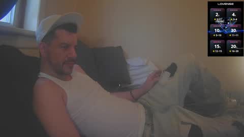 Jon - Im Straight online show from February 10, 6:56 pm