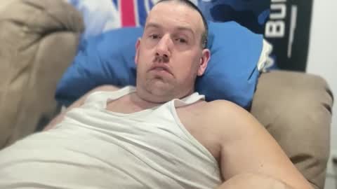 bigcocksuckingslut online show from March 25, 12:47 am