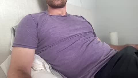 bigcollegecock69690 online show from December 10, 6:49 pm