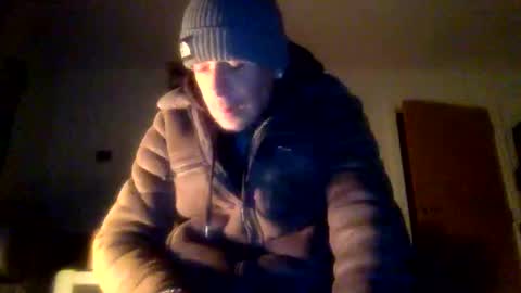 bigdickdangles472924 online show from March 8, 9:08 pm