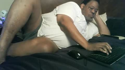 biggyscorpio online show from December 11, 5:01 am