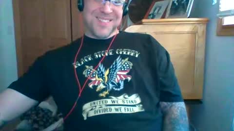 bigmike197167 online show from May 12, 10:29 pm