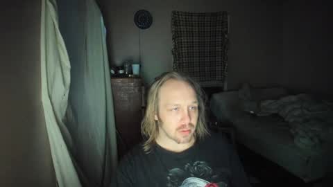 bigmike20129020 online show from February 24, 1:24 am