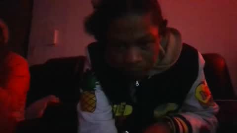 bignhard3000 online show from December 19, 8:44 am