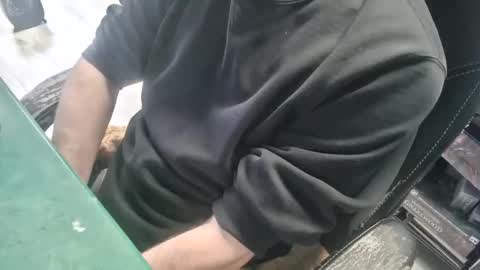 bigpeepdude online show from December 16, 12:56 pm