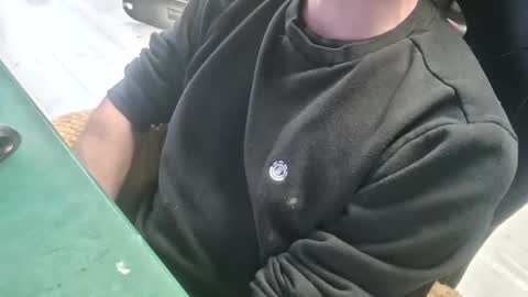 Snapshot of bigpeepdude chatting on September 30, 11:58 am bigpeepdude online show from September 30, 11:58 am