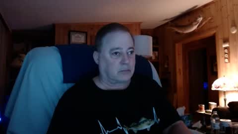 Snapshot of bigthicksatisfying2 chatting on February 13, 5:48 am bigthicksatisfying2 online show from February 13, 5:48 am
