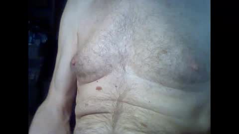 bigukphallus online show from February 19, 10:39 pm