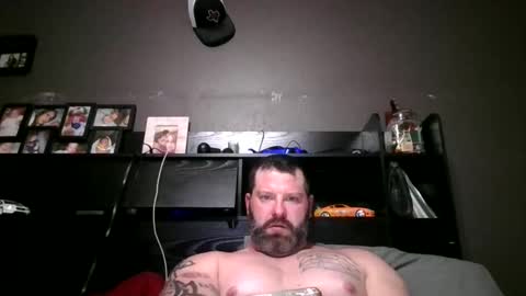 bigwhitecock2008 online show from February 17, 12:20 am