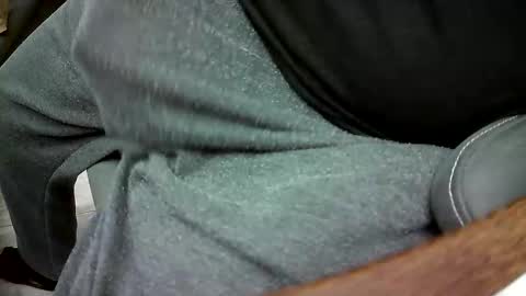 Snapshot of bikeman17 chatting on January 12, 1:58 pm bikeman17 online show from January 12, 1:58 pm