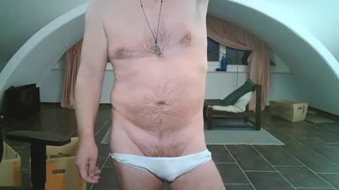 bikertom1988 online show from January 6, 6:58 am