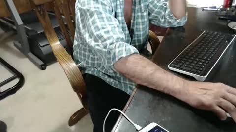 billy471 online show from April 12, 9:16 pm