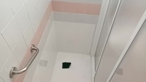 Bill online show from December 3, 12:27 pm