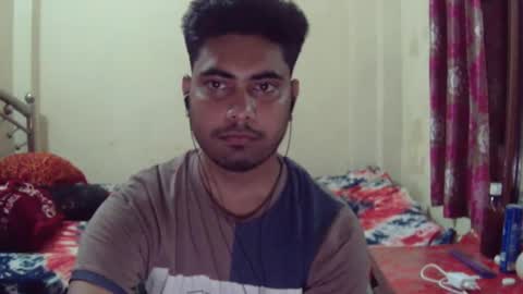 birbikrom104 online show from April 13, 1:23 pm