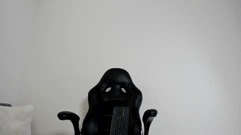 Biscuit oliva online show from December 18, 11:34 pm