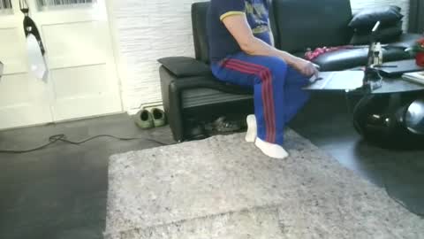 Bitchnk online show from February 19, 9:25 pm