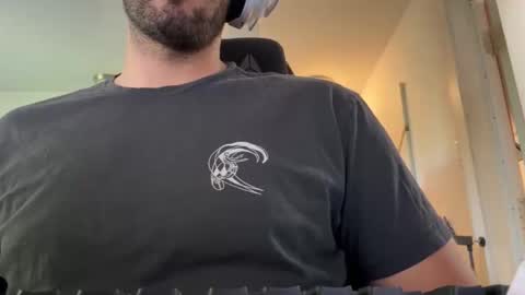 a cool guys online show from June 9, 8:32 pm