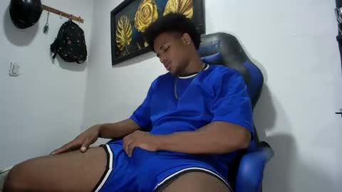 tu morenito online show from March 1, 12:50 am