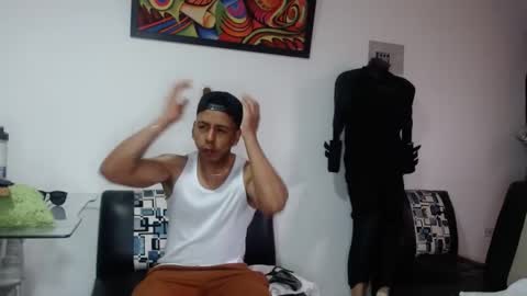 black_hot26 online show from October 8, 2:43 pm