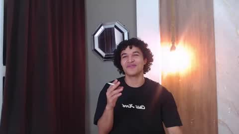 black_king_241 online show from March 31, 10:11 pm