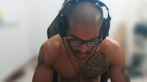 Master online show from August 8, 7:32 pm