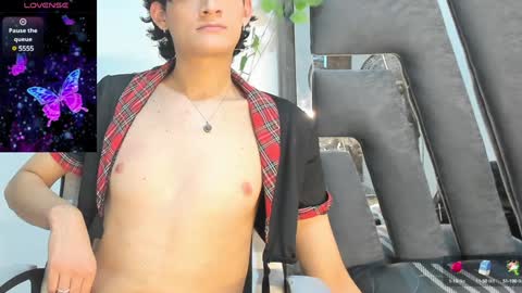 B L A C K  R O S E  online show from January 6, 11:40 am